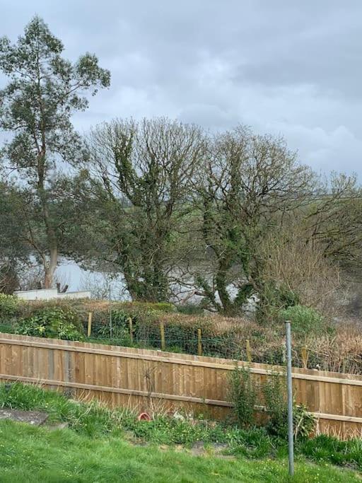 Bryndegwel In Saint Dogmaels, Cardigan- River Views, Free Parking Esterno foto