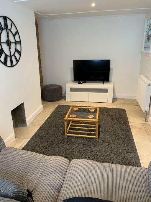 Bryndegwel In Saint Dogmaels, Cardigan- River Views, Free Parking Esterno foto
